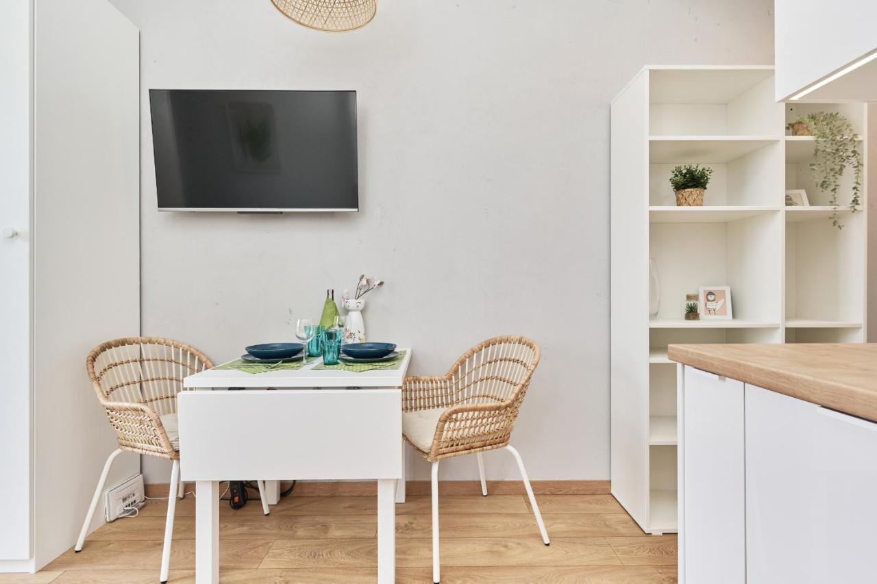 Apartment By The Oder River Wroclaw By Noclegi Renters Экстерьер фото