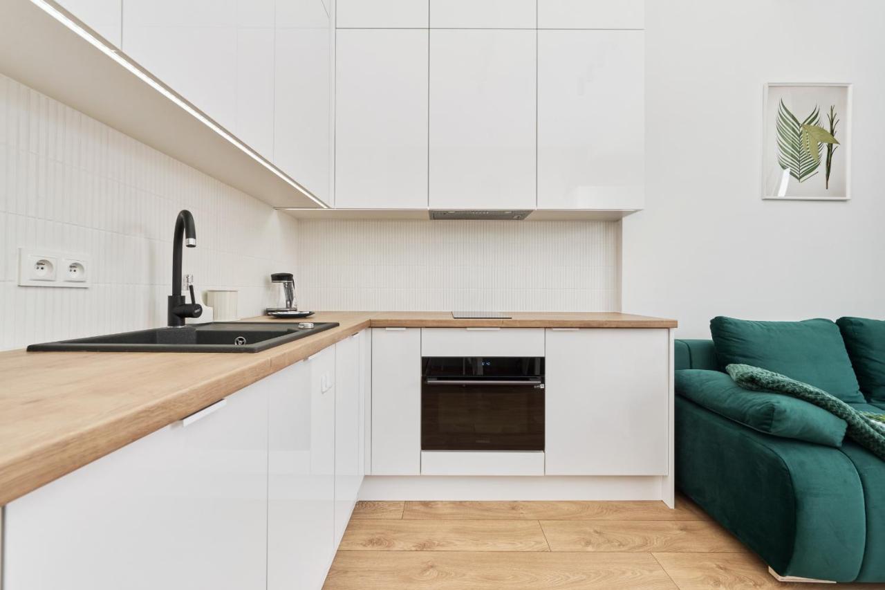 Apartment By The Oder River Wroclaw By Noclegi Renters Экстерьер фото