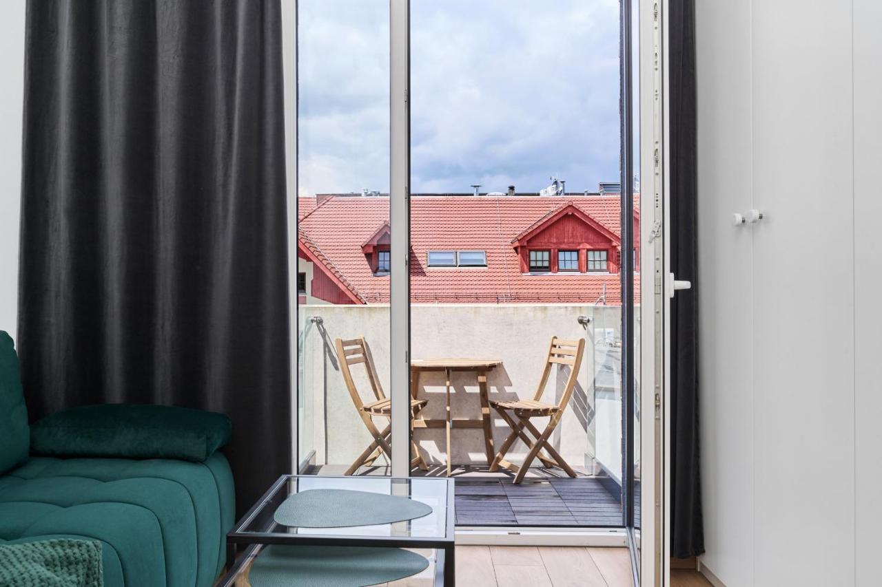 Apartment By The Oder River Wroclaw By Noclegi Renters Экстерьер фото